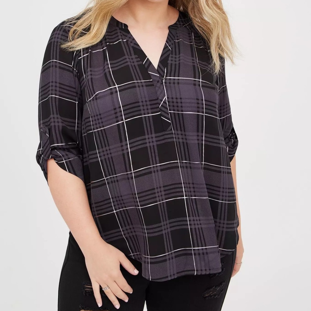Torrid Black and Grey Harper 3/4 Sleeve Boxy Blouse with Mandarin Collar